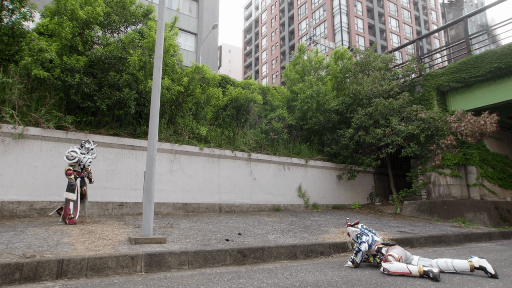 Kamen Rider Build 41 Review