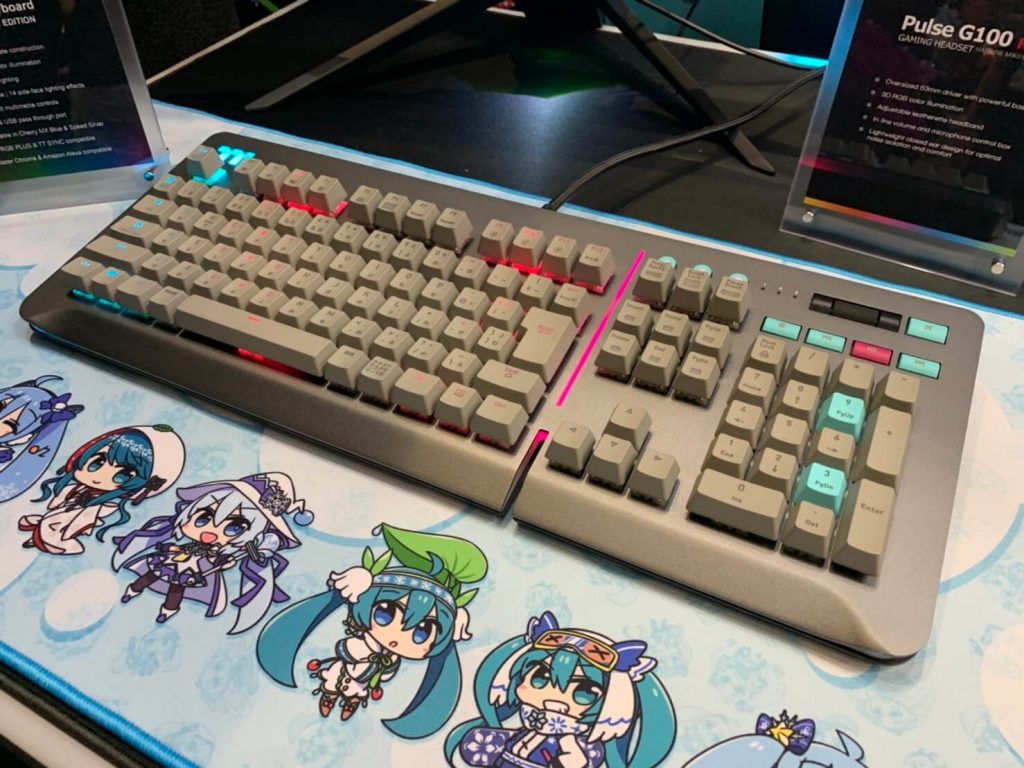Gaming Room Bertemakan Hatsune Miku