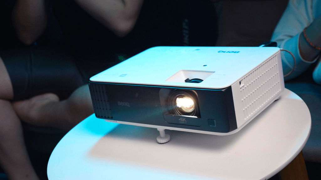 BenQ TK700STi