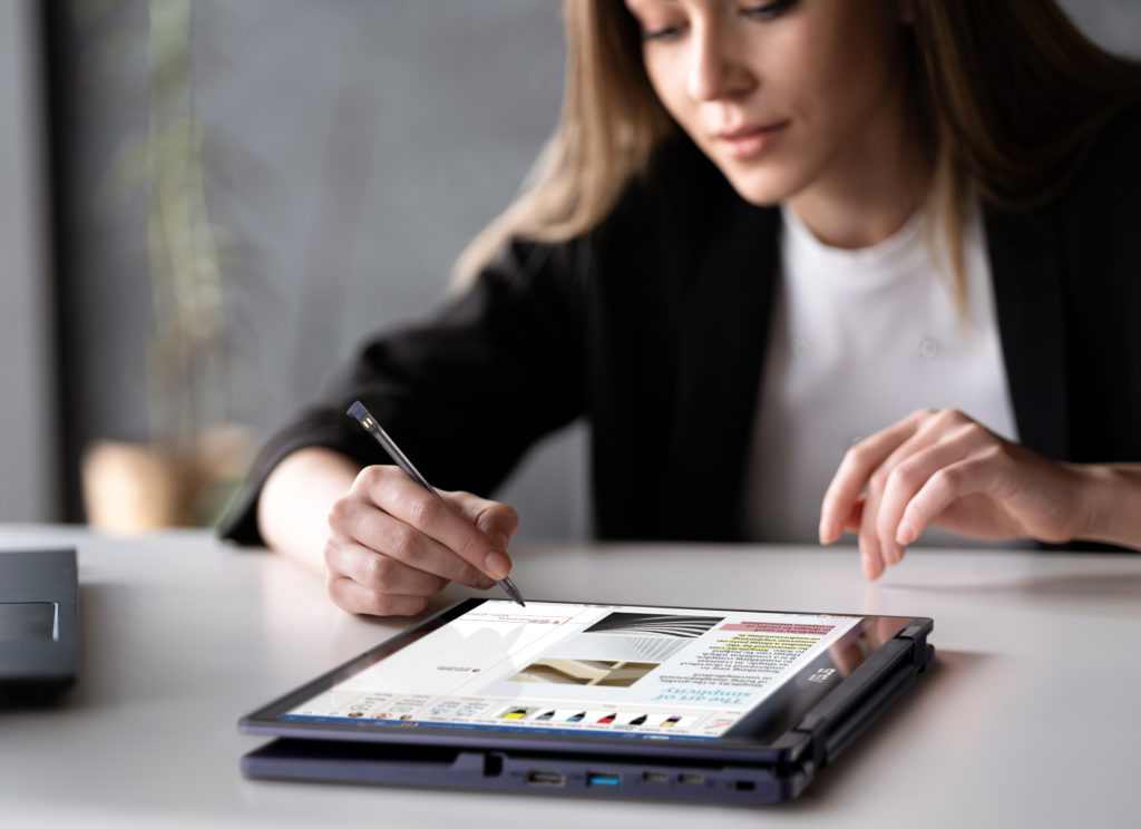 Asus Expertbook B3 Flip