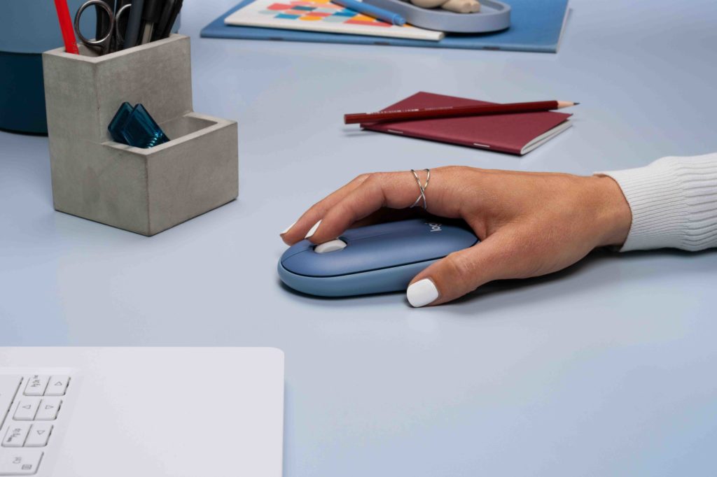 logitech