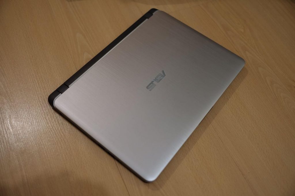 asus vivobook a407