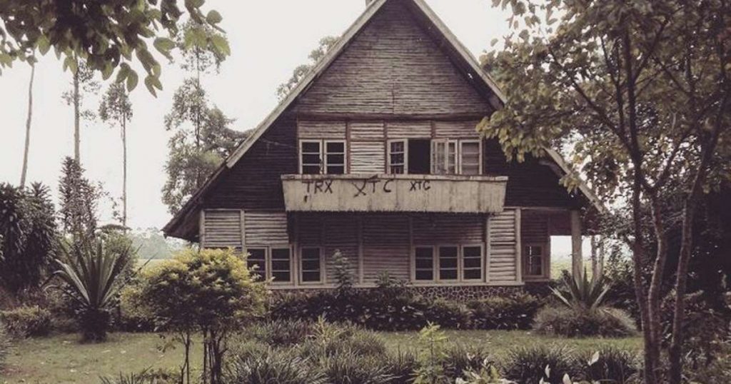 rumah pengabdi setan