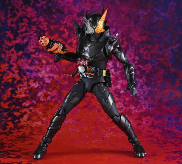 SHF Kamen Rider Build Hazard