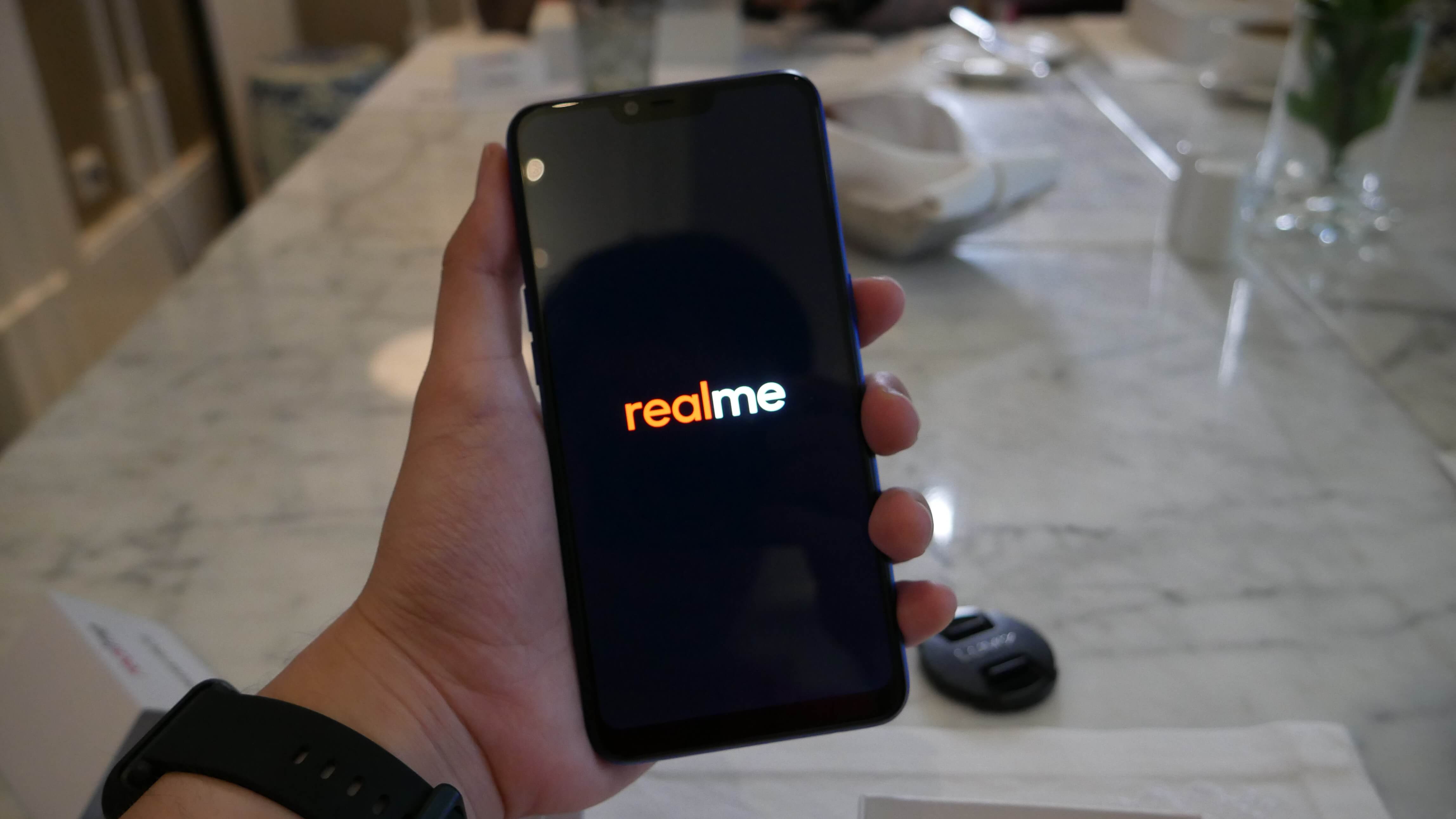 Realme 2