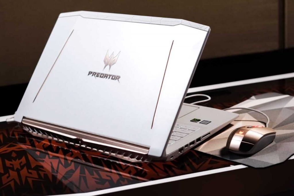 Predator Helios 300 Special Edition