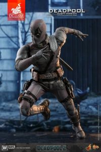 Hot Toys Merilis Dusty Deadpool
