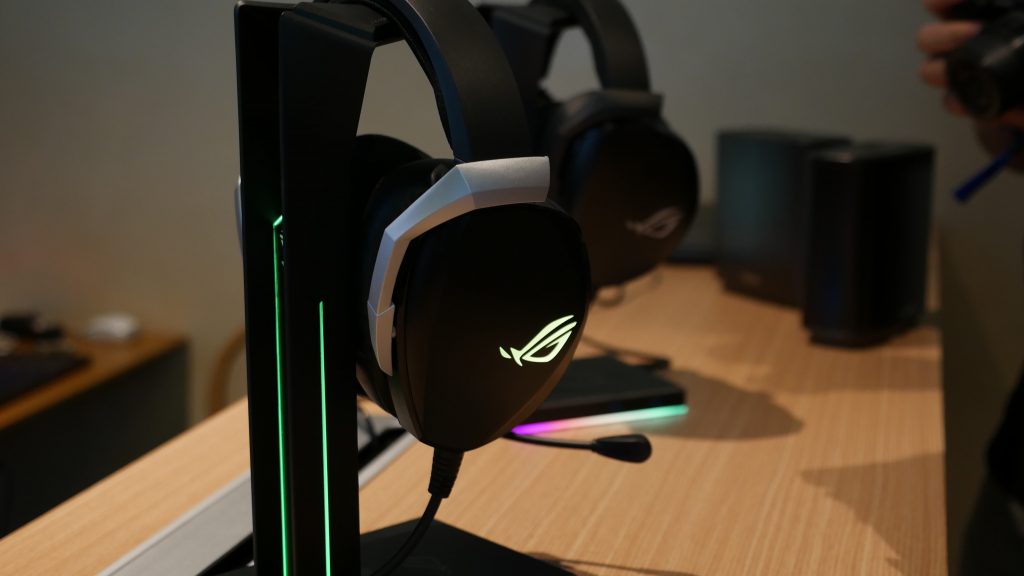 ROG Theta