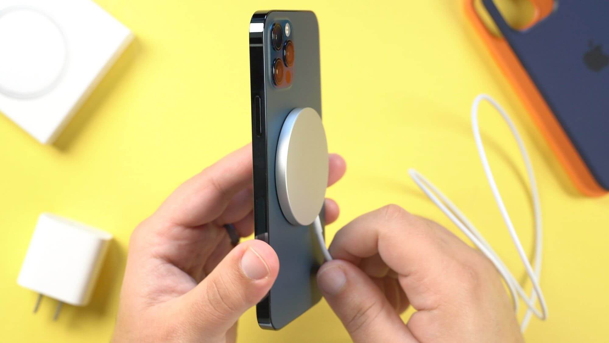 Magnetic Charging