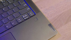 Lenovo Yoga 7i