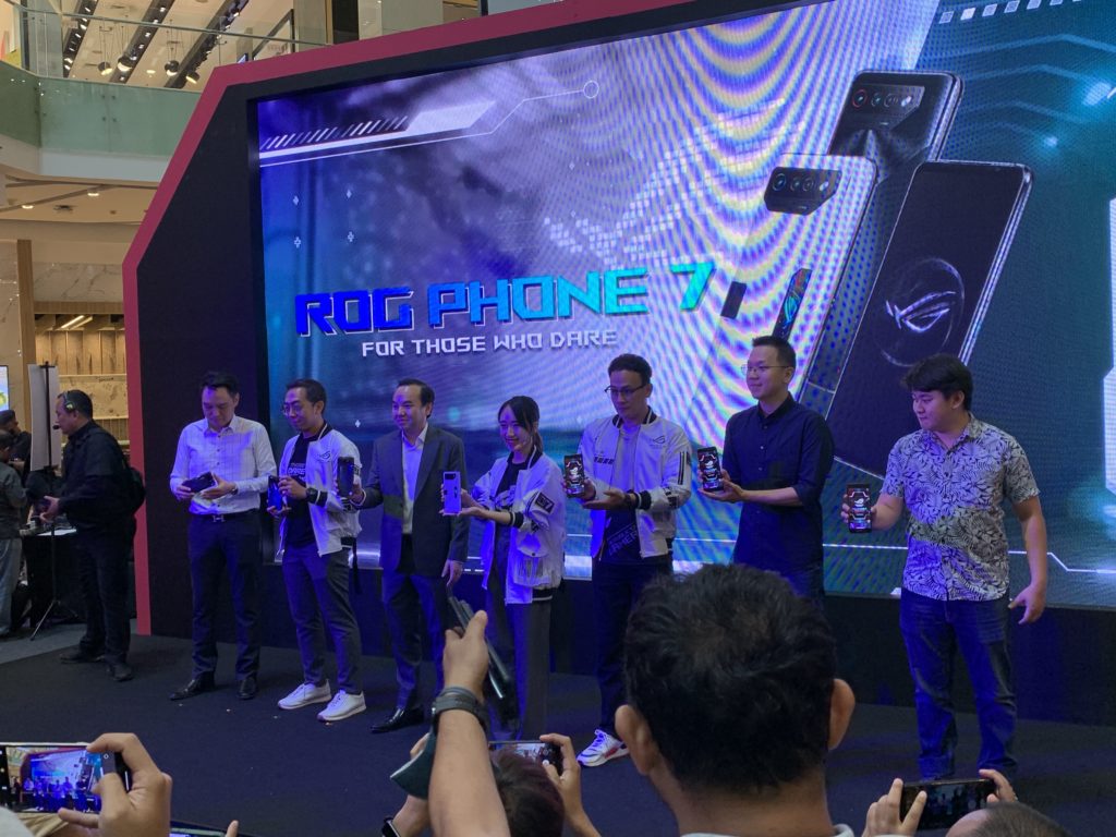 rog phone 7